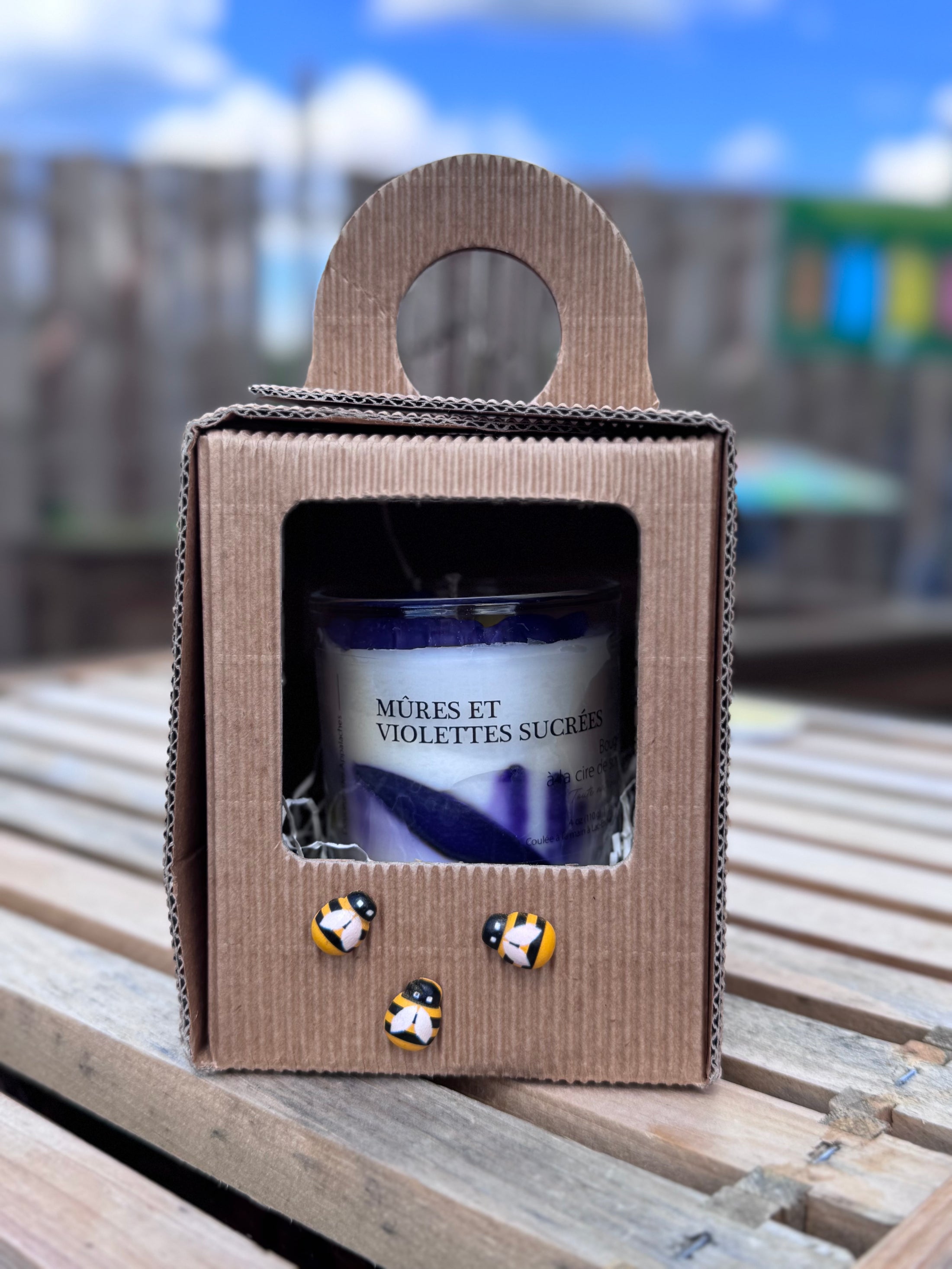 Emballage cadeau - Bougie à la cire de soya avec mèche de coton (110 g)